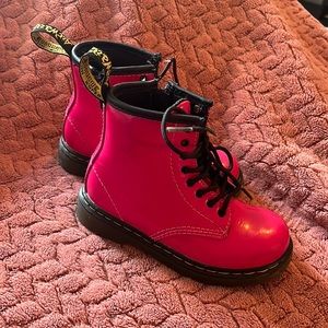Dr. Martens, 1460T hot pink